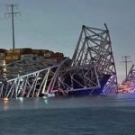 Puente de Baltimore se derrumba tras impacto de gran barco