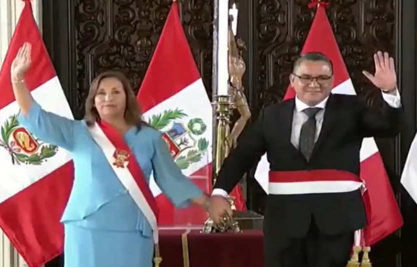 Juan José Santiváñez jura como nuevo ministro del Interior