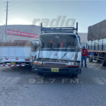 Vehículo que trasladaba ladrillos ocasionó triple choque en la entrada a Tacna