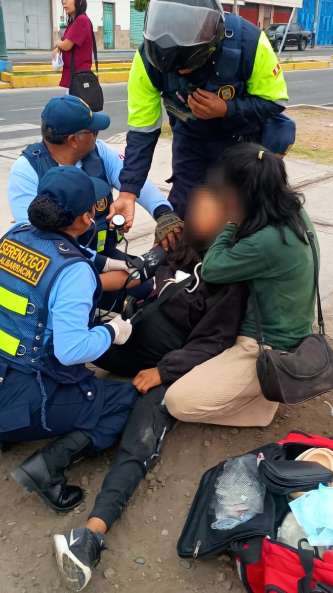 Gestante resulta herida tras despiste de motocicleta en Gregorio Albarracín
