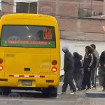 Economista propone incremento moderado de pasajes y pide diálogo con transportistas