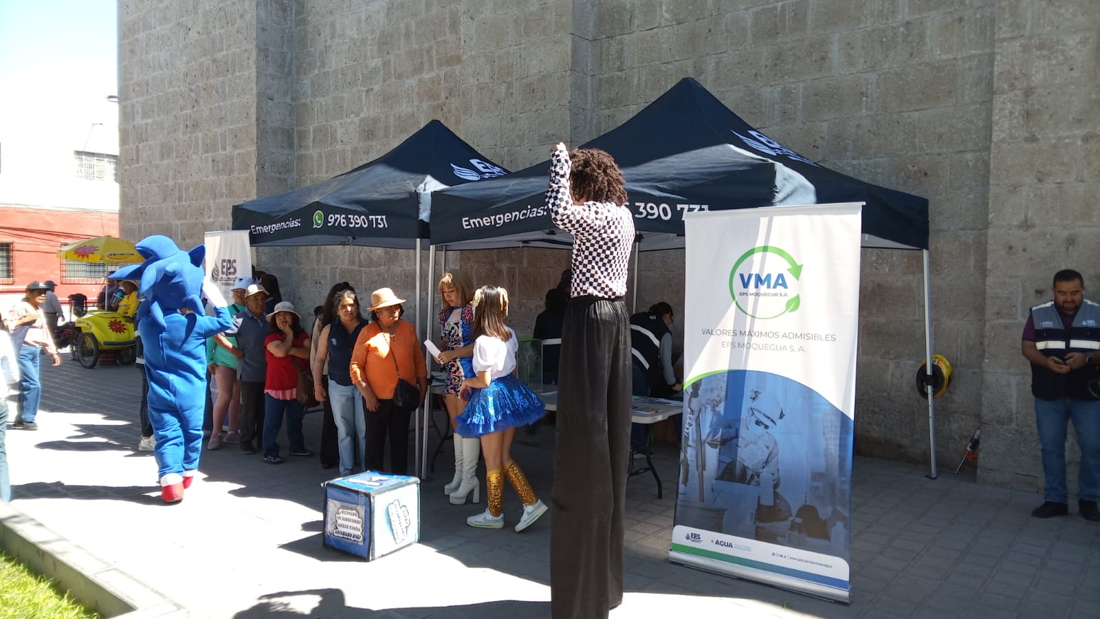EPS Moquegua realiza feria informativa para promover el cuidado del alcantarillado