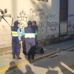 Retiran a hombre que pernoctaba en la vía pública cerca al Paseo Cívico de Tacna
