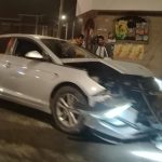 Choque frontal en la avenida Ejército deja daños materiales