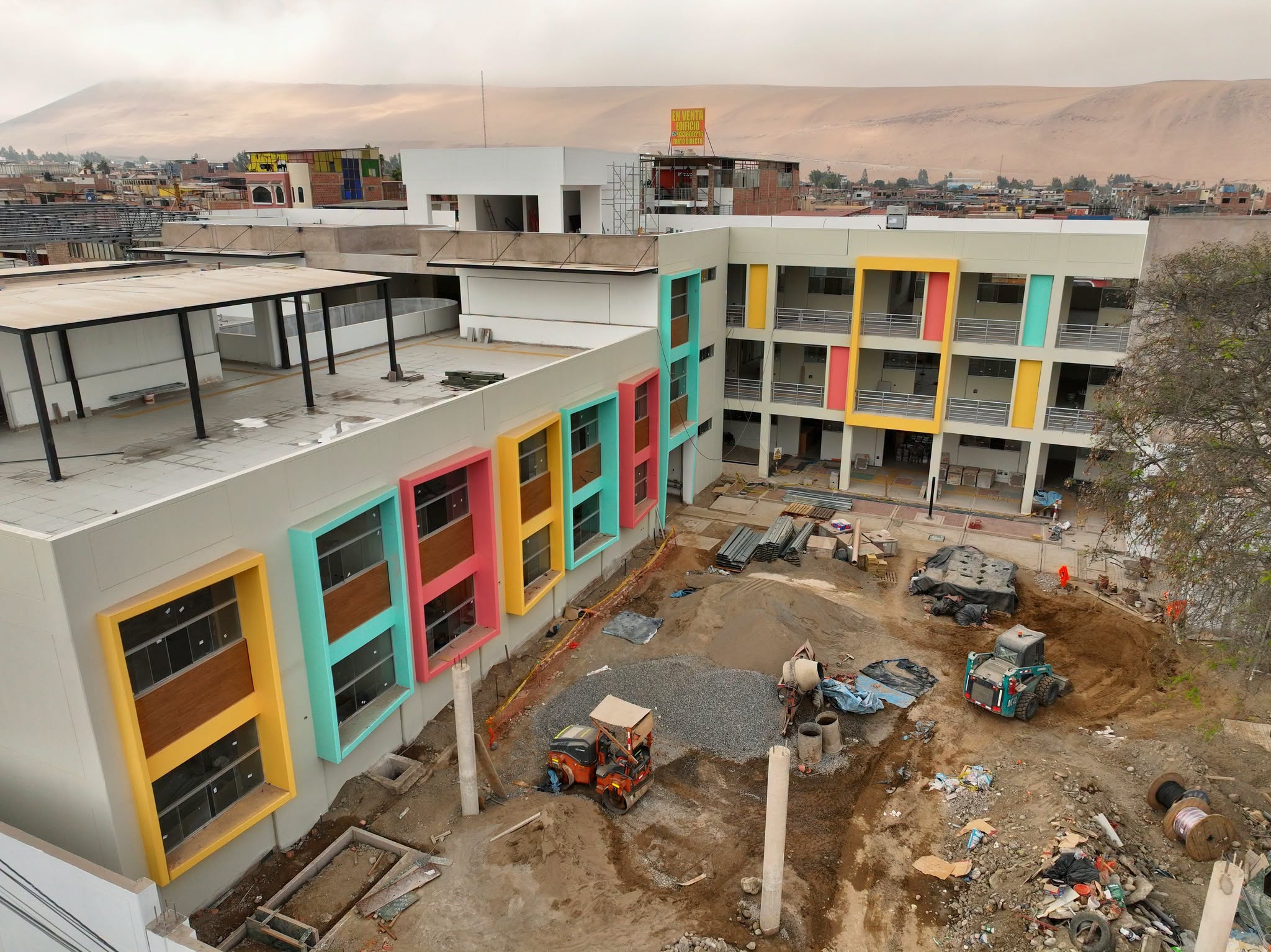 Colegio Rosa Dominga Pérez Liendo registra 96 % de avance, pero falta equipamiento para culminar la obra